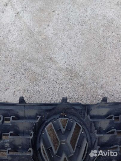 Решетка радиатора volkswagen passat b5