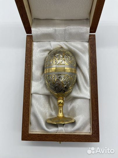 Златоуст) Яйцо сувенирное разборная рюмка подарак
