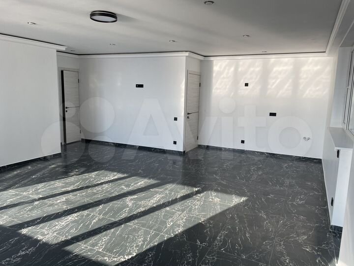 Офис с кабинетом руководителя