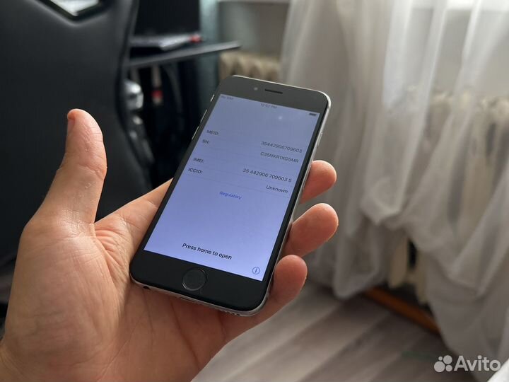 Телефон iPhone 6 64 gb