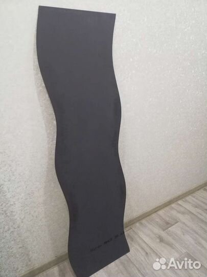 Зеркало настенное