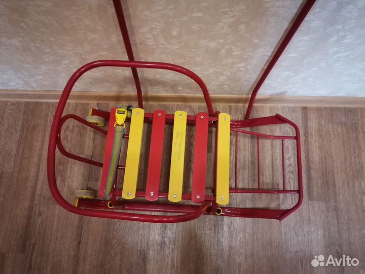 Детские санки с колесиками