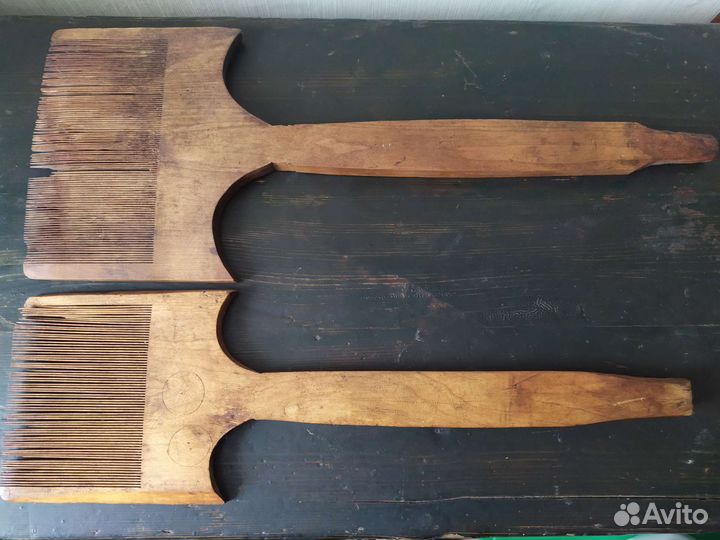 Обновление Старинный гребень,чесало.Челноки