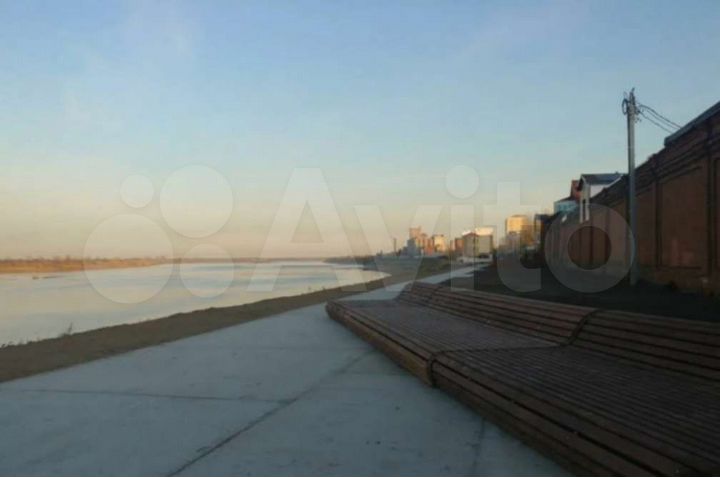 Свободного назначения, 295 м²