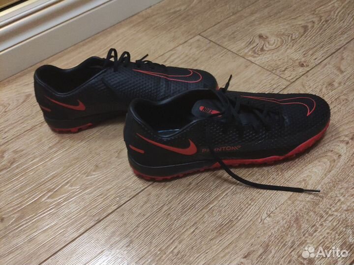 Бутсы nike phantom