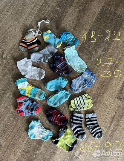 Детские носочки, шарфик, шапочка, варежки