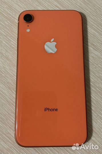 iPhone XR 64gb coral