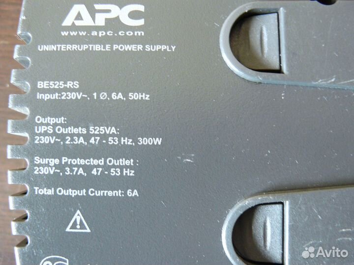 Ибп APC Back-UPS ES 525