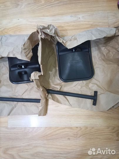 Кронштейн-крепление с зеркалом