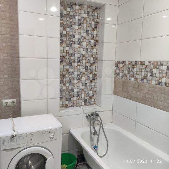 1-к. квартира, 42 м², 8/15 эт.