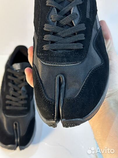 Maison Margiela x Reebok Tabi Black 8.5US