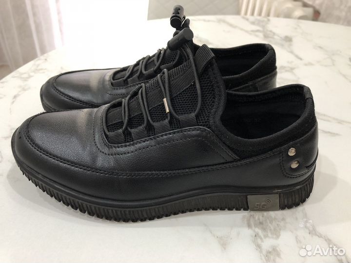 Ботинки для школьника