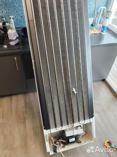 Вывоз холодильников Beko Ardo Nord Atlant Haier LG