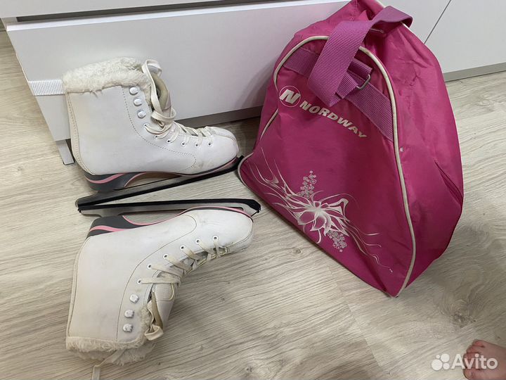 Коньки женские 39 размер