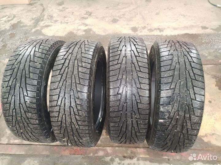 Nordman RS2 215/60 R17