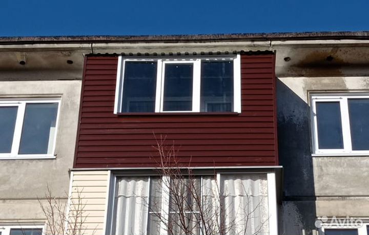 Балконы-остекление, отделка, мебель