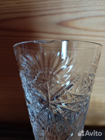 Хрустальные фужеры и рюмки