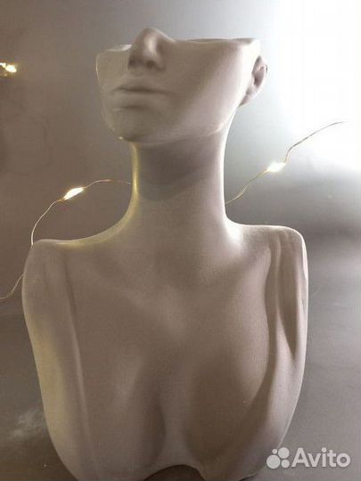 Силиконовая форма молд для гипса бетона Девушка