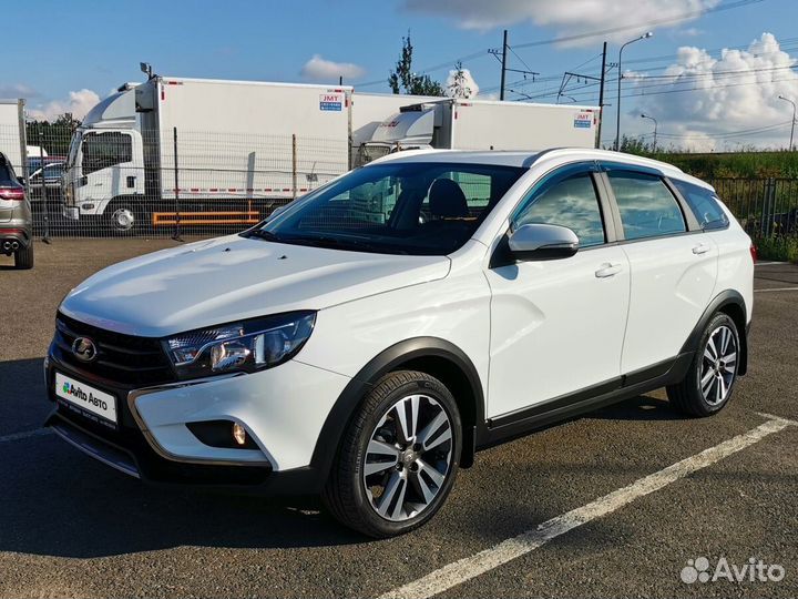 LADA Vesta Cross 1.8 МТ, 2019, 18 000 км