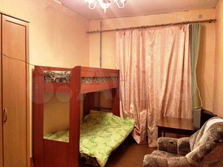 Комната 15 м² в 3-к., 2/2 эт.