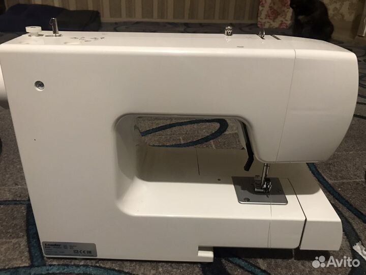 Швейная машина leader paradise