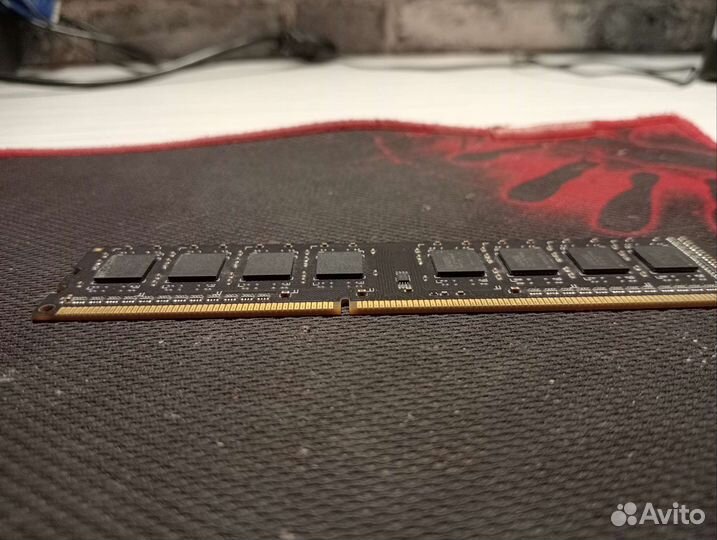 Оперативная память ddr3 от amd 4гб