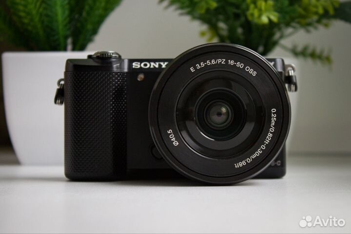 Sony A5000 Kit + Комплект