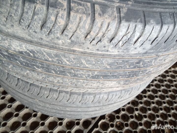 Dunlop Grandtrek ST30 225/65 R17