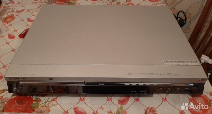 Домашний кинотеатр samsung HT-UP30K на 500 Ват