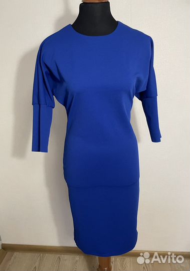 Платья женские 46 р