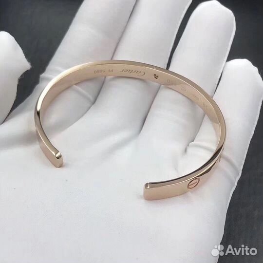 Cartier браслет love 0,10 ct