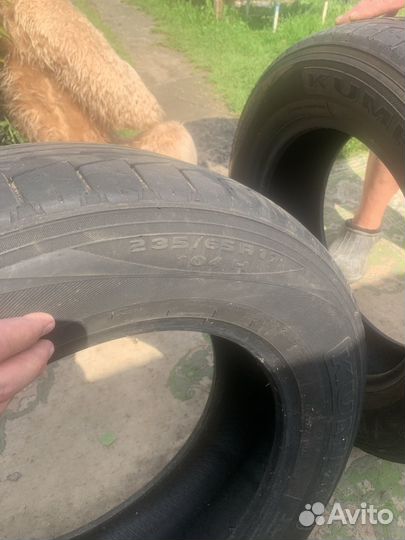 Kumho Road Venture SAT KL61 235/65 R17