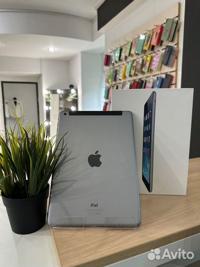 Aррle iРаd Air 1 32Гб wifi+cell