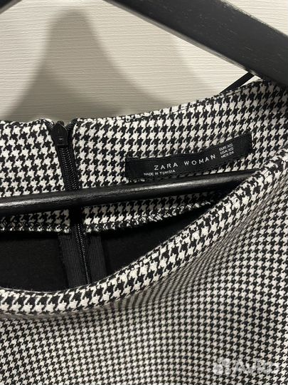 Платье Zara