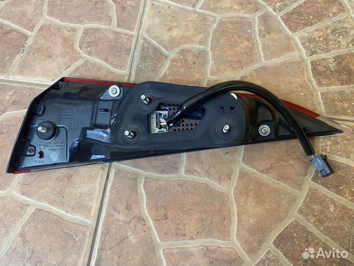 Фонарь внутренний правый Lexus ES 250 7 б/у