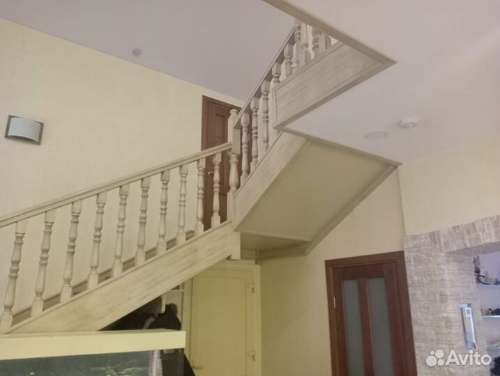 Изготовление и установка деревянных лестниц