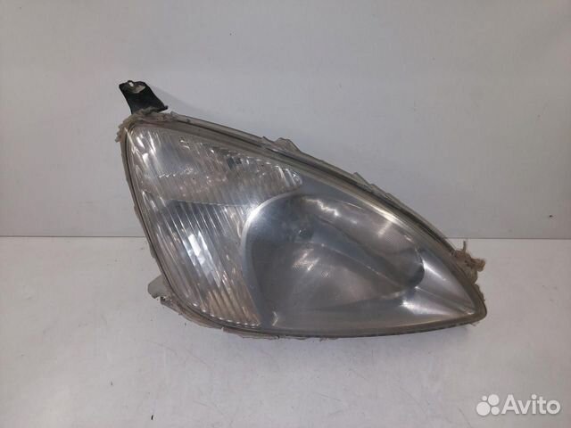 Фара правая Toyota Prius NHW11 (1997 - 2003)