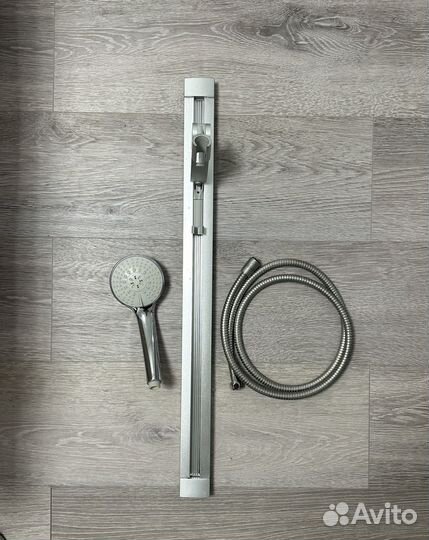 Душевая панель