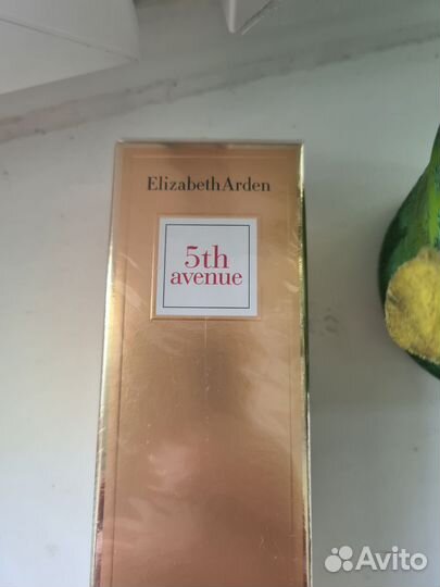 Elisabeth Arden 5th Avenue