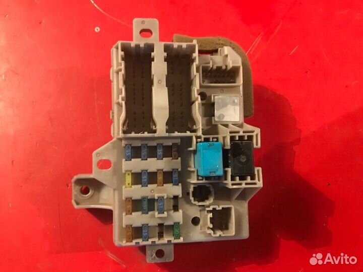 Блок предохранителей Mazda 6