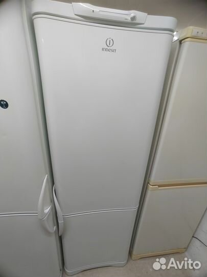 Холодильники LG ноуфрост,Атлант,Вирпул