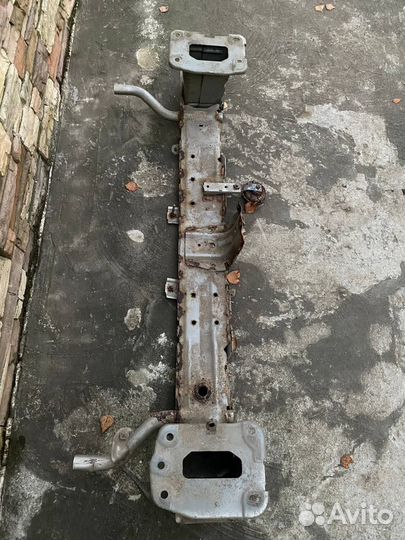 Усилитель бампера передний Mitsubishi Lancer X