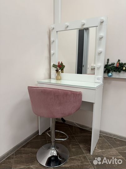 Аренда рабочего места бровиста/визажиста