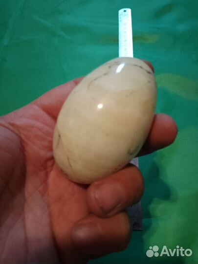 Яйцо камень из оникса