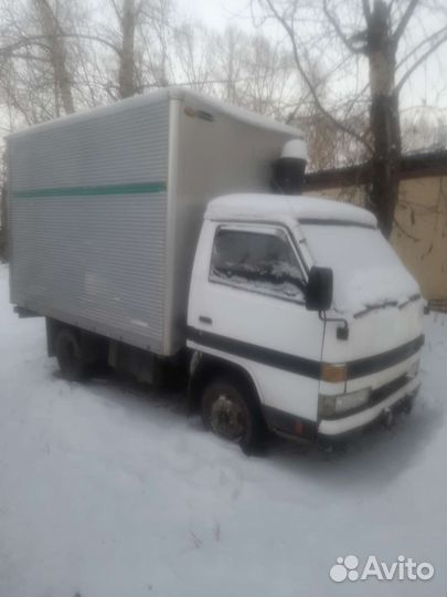 Isuzu Elf, 1993