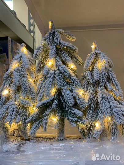 Елка новогодняя гирлянда