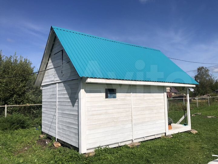 Дача 20 м² на участке 20 сот.