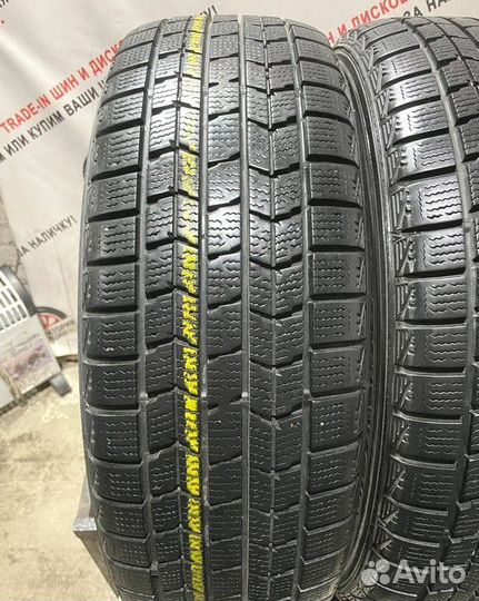 Dunlop Graspic DS3 215/60 R17 96R