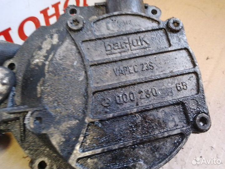 Вакуумный насос Mercedes-Benz Vito W638 2.2 CDI