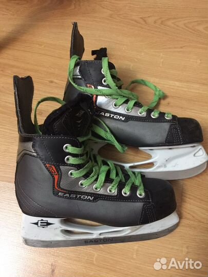 Коньки хоккейные